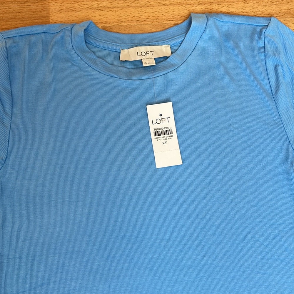 The Perfect Ribbed Crew Neck Tee - Picture 2 of 6